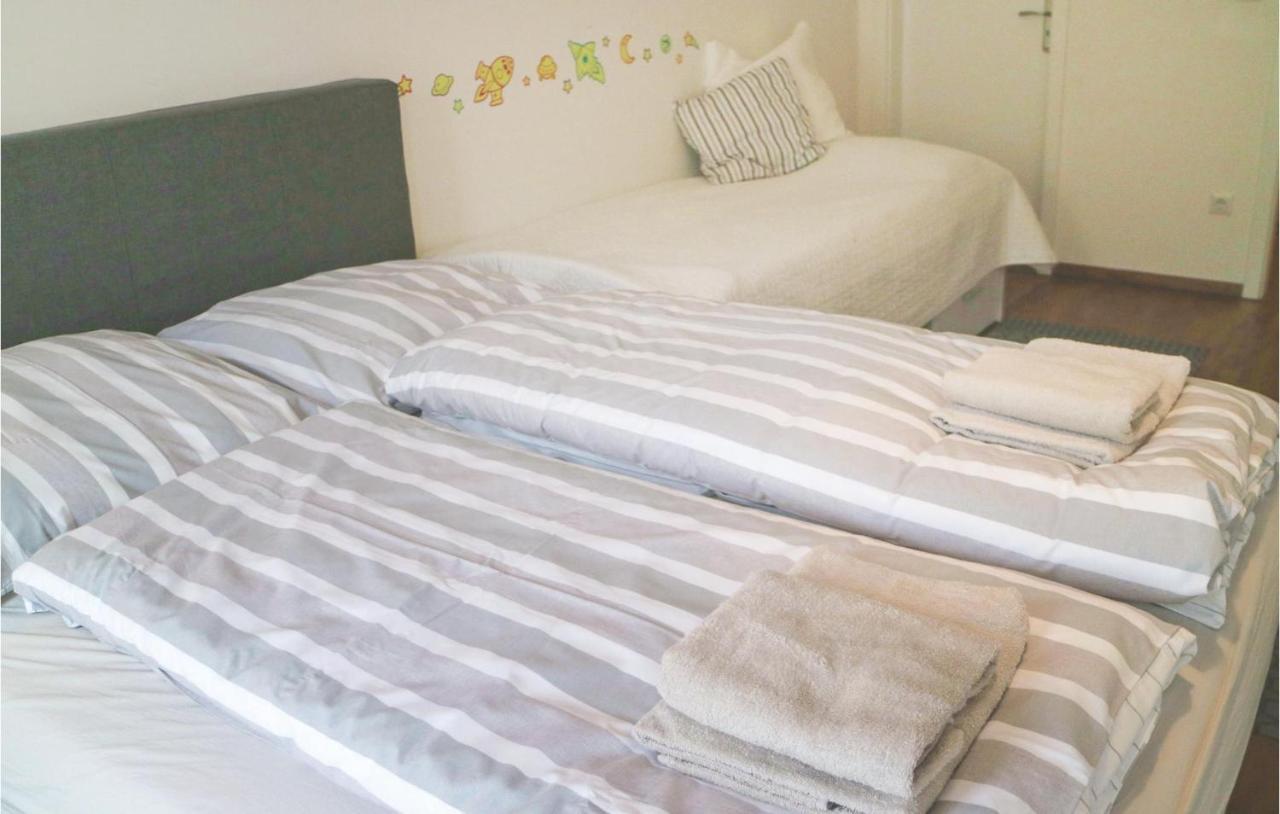 Gorgeous Apartment In Barth With Kitchen Zewnętrze zdjęcie
